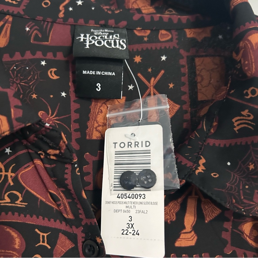NWT Torrid Disney Hocus Pocus size 3X tie neck long sleeve blouse Halloween plus - Picture 7 of 12